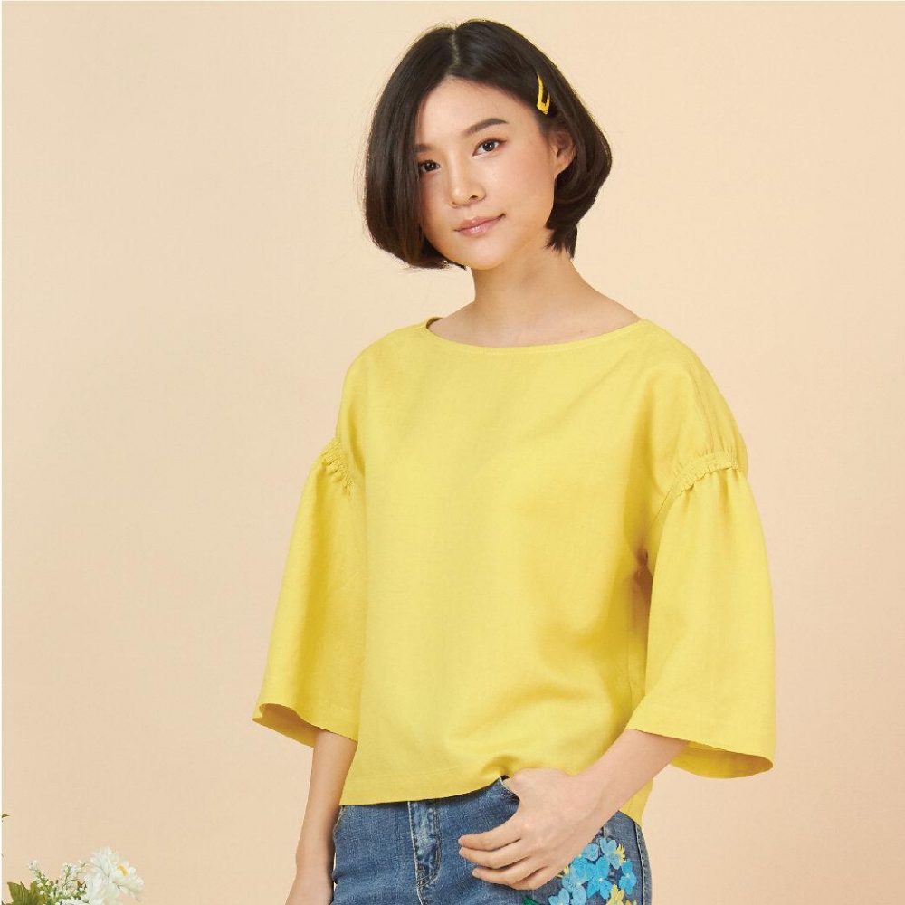เสื้อเบลาซ์ผู้หญิง