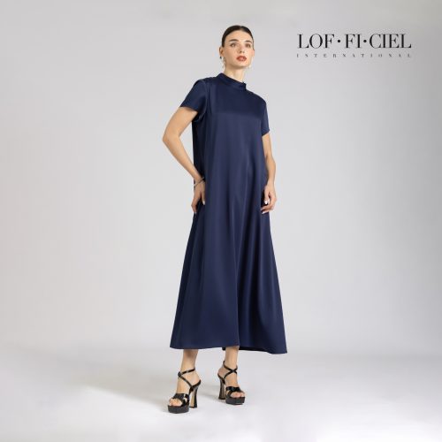 เดรสออกงาน เต็มตัว ท่าเท้าสะเอว คอตั้ง สีกรมท่า LOF-FI-CIEL
