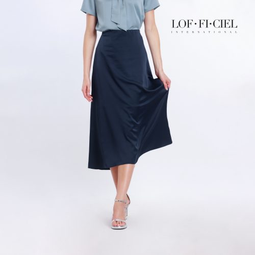 กระโปรงทรงเอ ผู้หญิง ใส่คู่เสื้อผูกโบว์สีฟ้า สีกรมท่า LOF-FI-CIEL